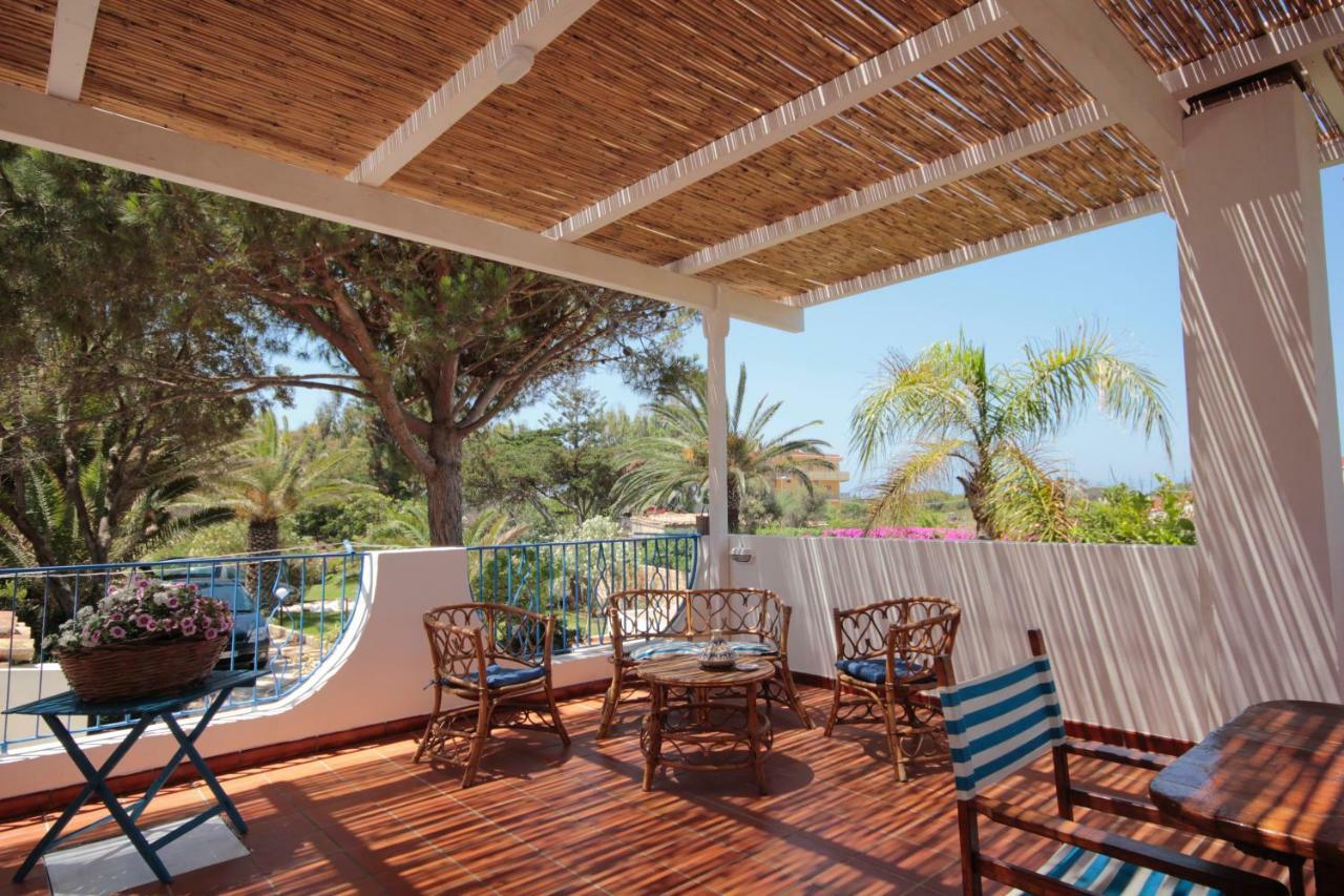 Villa Delle Terrazze Punta Secca Exterior foto